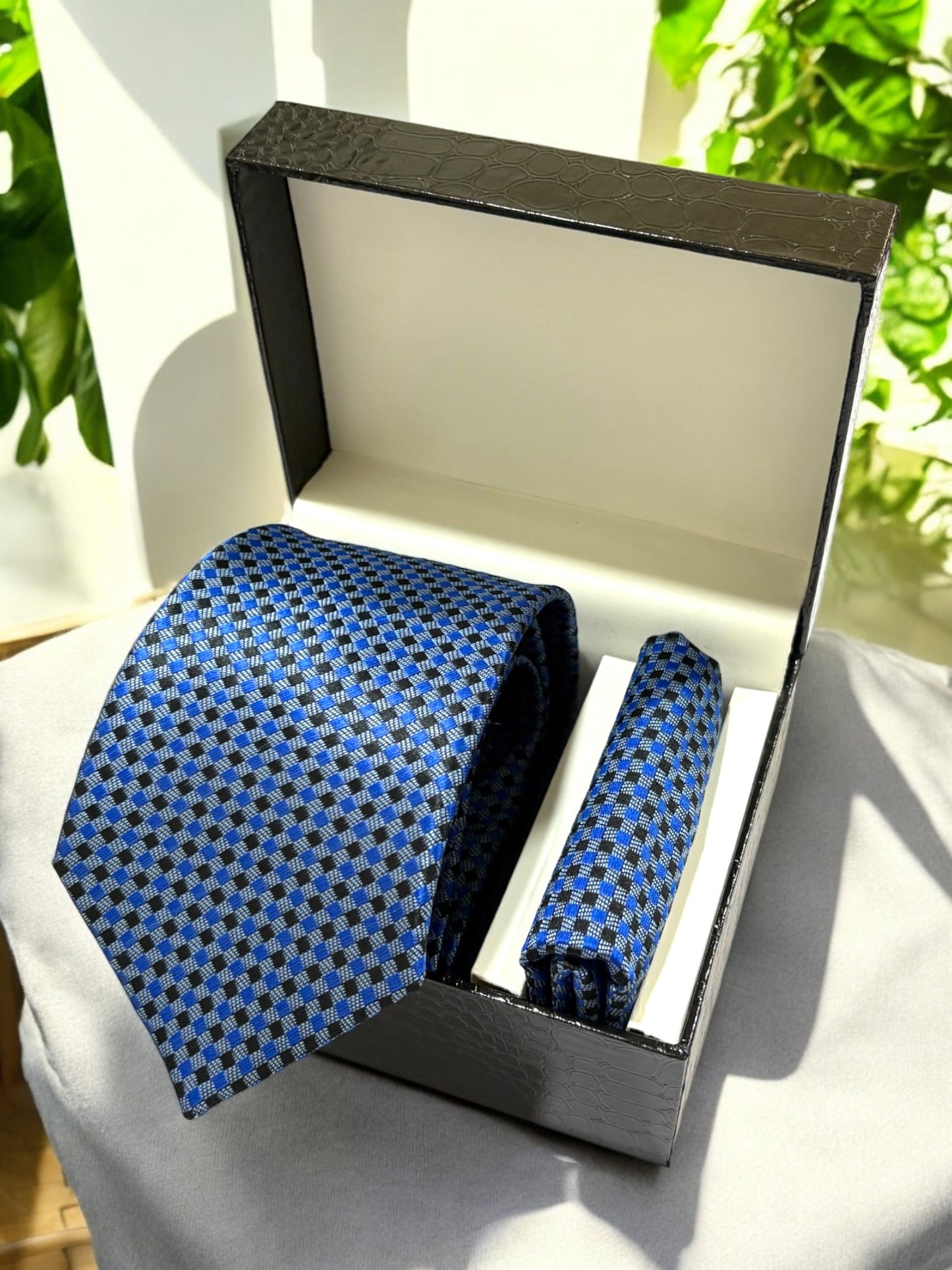 Blue & Black Geometric Microfiber Necktie & Pocket Square Gift Set