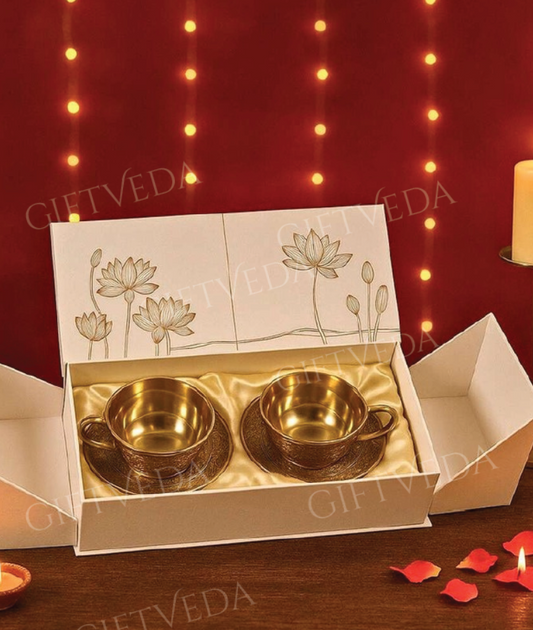 Golden Tea Cups With Saucer Set