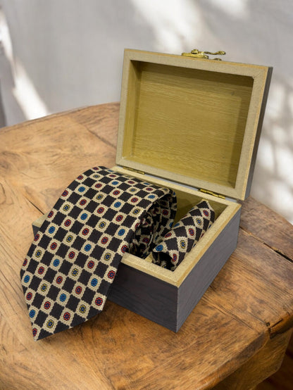 Beige & Espresso Geometric Silk Necktie & Pocket Square Gift Set