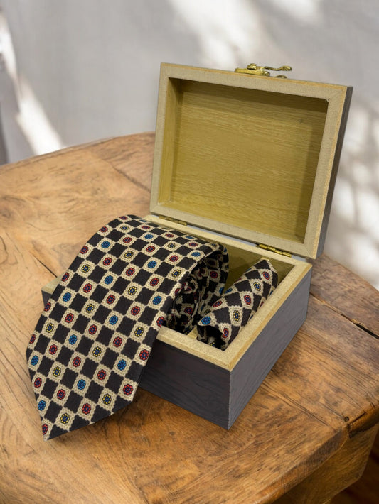 Beige & Espresso Geometric Silk Necktie & Pocket Square Gift Set